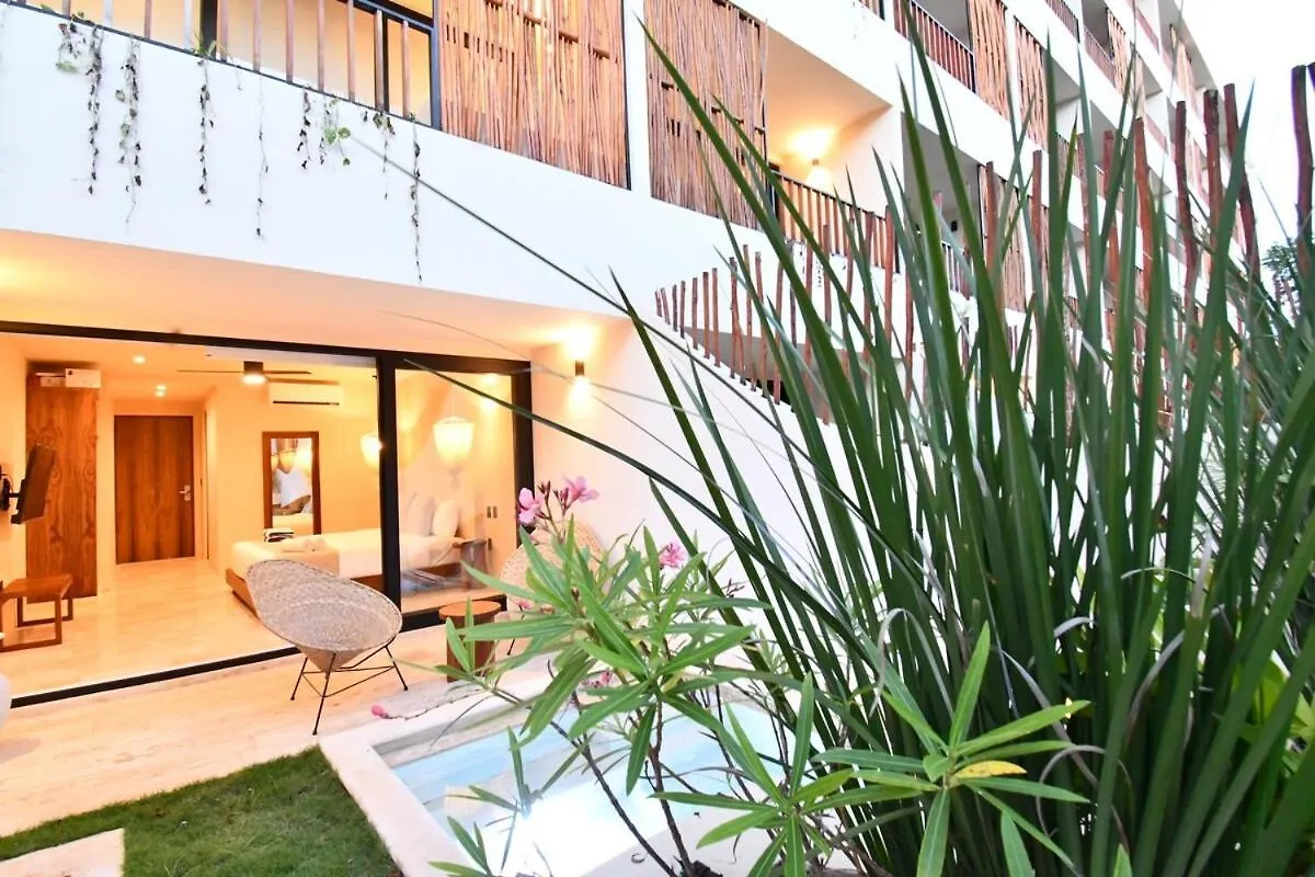 Loch Tulum By The Spot Rentals Apartment