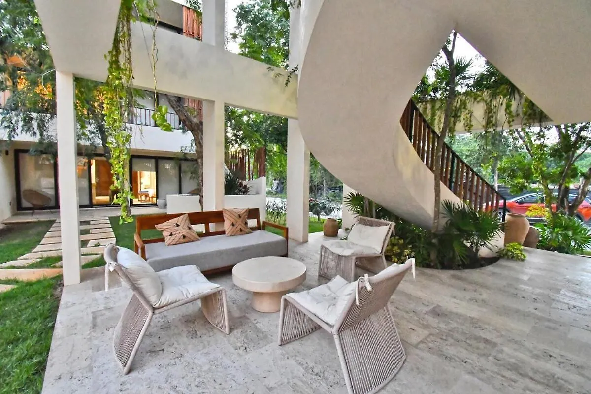 Loch Tulum By The Spot Rentals