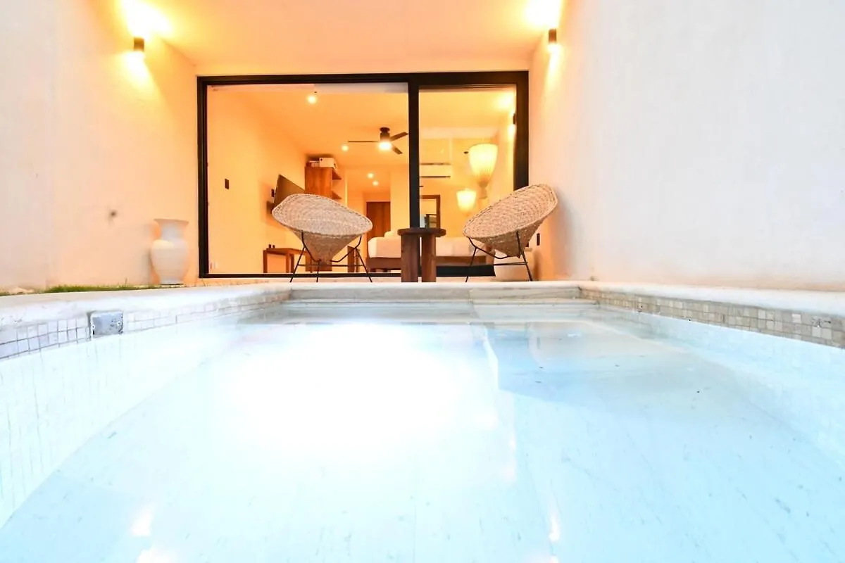Loch Tulum By The Spot Rentals